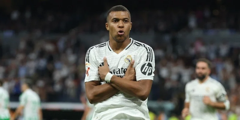 Các bước ngoặt đầu sự nghiệp của Mbappe