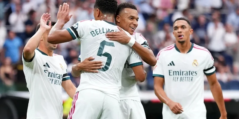 Tuổi thơ và nền tảng bóng đá của Mbappe